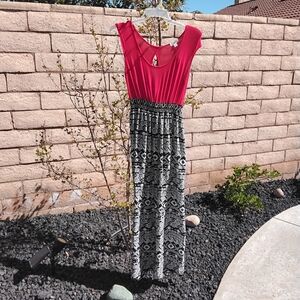 EXPRESSO Red and Black Patterned Maxi Dress Size L